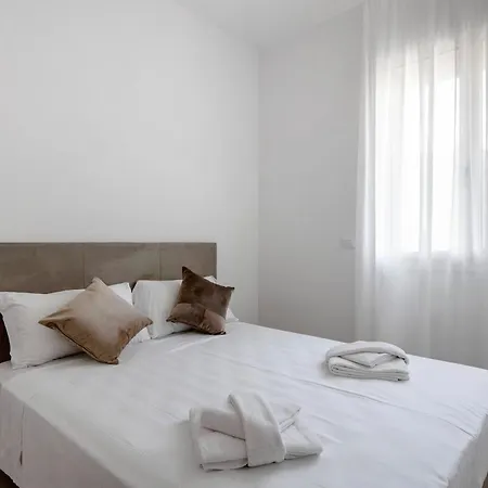 Le Dodici Porte - Porta Zamboni 5 By District Bologna