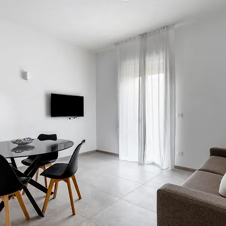 Le Dodici Porte - Porta Zamboni 5 By District