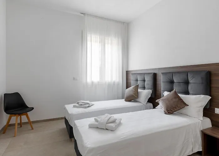 Le Dodici Porte - Porta Zamboni 5 By District * Boloňa