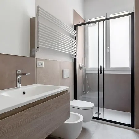 Le Dodici Porte - Porta Zamboni 5 By District Daire