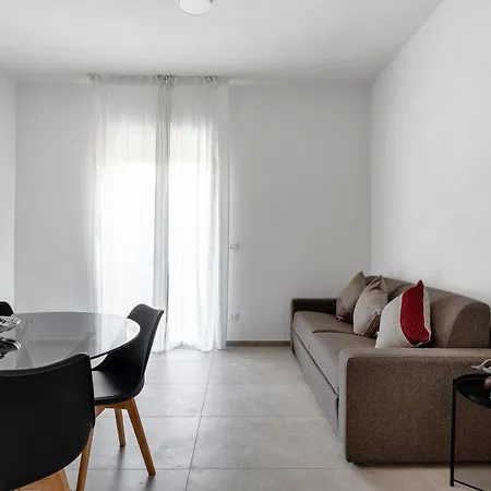 Le Dodici Porte - Porta Zamboni 5 By District Bolonya