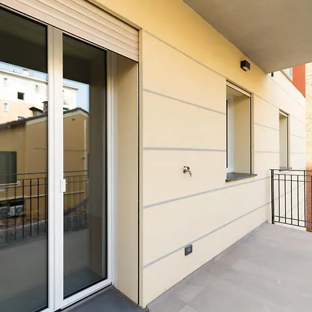 Le Dodici Porte - Porta Zamboni 5 By District